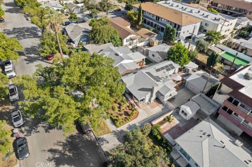 714 Milford St, Glendale CA  91203-1534 exterior