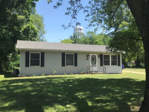 131 English St, Braidwood, IL 60408-1835