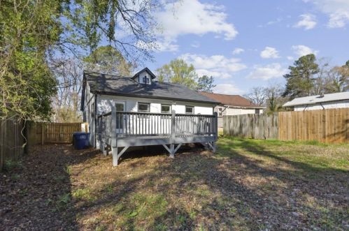 2316 Herring Rd, Atlanta GA  30311-2808 exterior