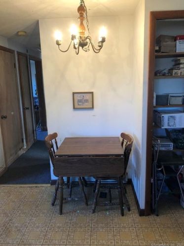 23 Atkins St, Middletown, CT 06457-1502