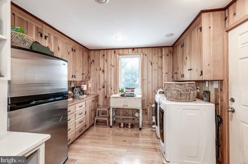 5 Queenston Pl, Princeton NJ  08540-3820 exterior