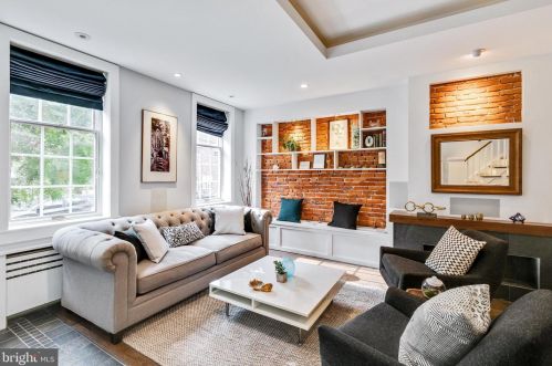 1409 8th St, Philadelphia, PA 19122-3501