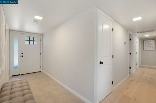 5178 Sutherland Dr, Concord CA  94521-3146 exterior