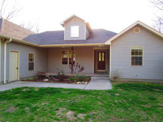 228 Red Bud Ln, Ridgedale, MO 65739-7504