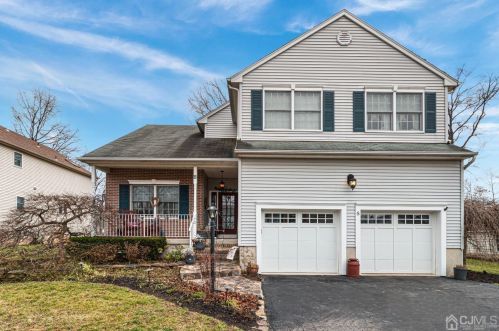 8 Clark Ct, Bridgewater, NJ 08807-3073