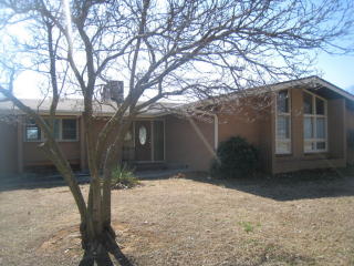 600 Hillcrest St, Stockton, MO 65785-9441