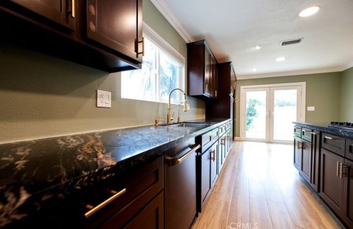 1344 Winn Dr, Upland CA  91786-5026 exterior