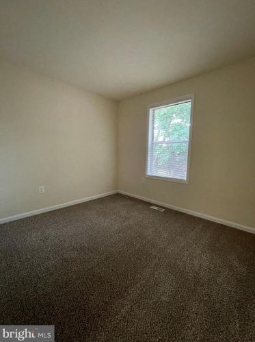 10136 Avenel Gardens Ln, Silver Spring MD  20903-1735 exterior