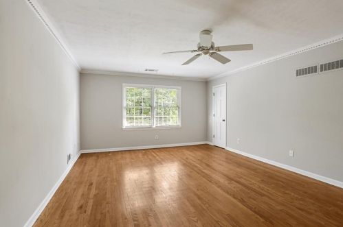 5038 Heatherdale Ln, Atlanta GA  30360-1669 exterior