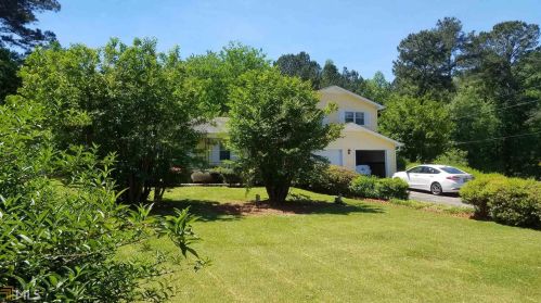 202 Trickum Hills Ln, Holly Springs, GA 30188-4320