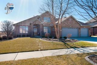 11761 London Bridge Dr, Mokena, IL 60448-1970