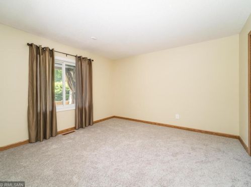 3274 Camelot Dr, Saint Paul MN  55125-2754 exterior