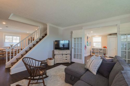 224 Harvest Ln, Cincinnati OH exterior