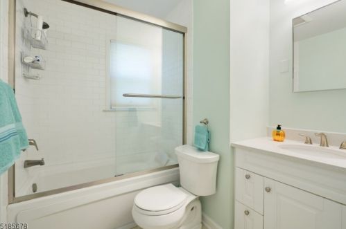 26 Misty Mountain Rd, Dover NJ  07869-4729 exterior