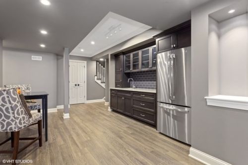 26 Golf Ave, Willowbrook IL  exterior