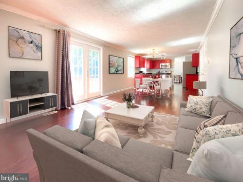 2653 New Carson Dr, Herndon, VA 20171-2641