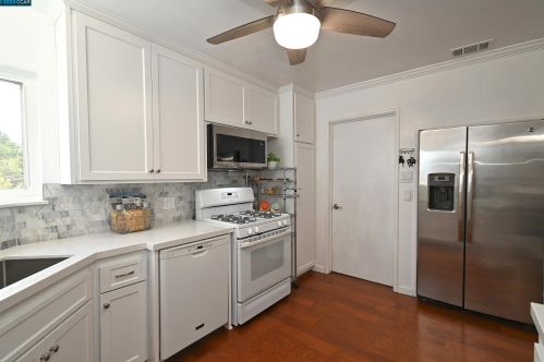 2491 Irma Way, Hayward, CA 94546-2745