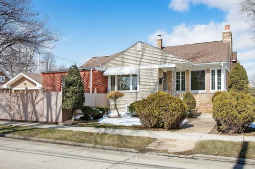 1248 12th Ave, Broadview, IL 60153-1964