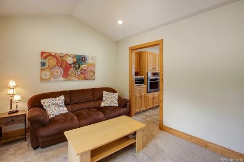 591 Majestic Pkwy, Woodland Park CO  80863-7736 exterior