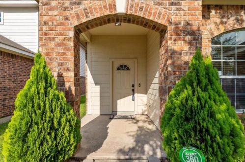 7931 Burning Oak Ln, Richmond TX  77407-3370 exterior