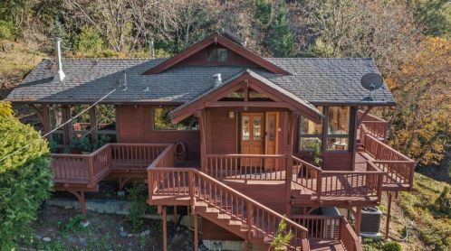 1005 Marty Rd, Los Gatos, CA 95033-8395