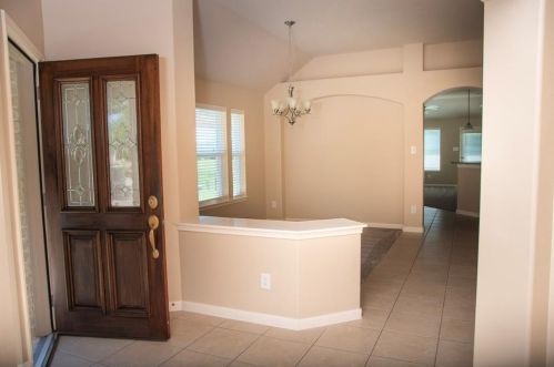 2106 Croxley Cv, Richmond TX  77471-4595 exterior