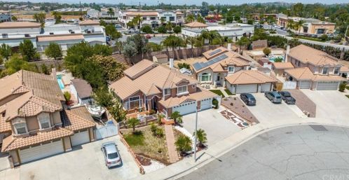9031 Marmalade Ct, Riverside CA  92508-6227 exterior
