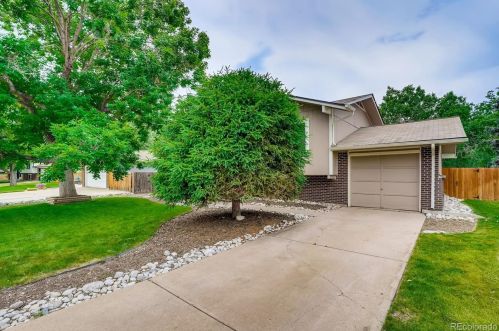 7405 Fremont Dr, Englewood, CO 80112-1708