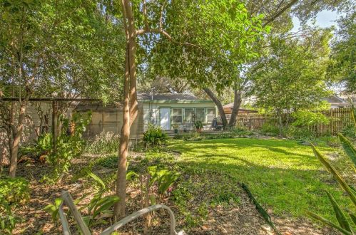 3216 Mccart Ave, Fort Worth TX  76110-3630 exterior