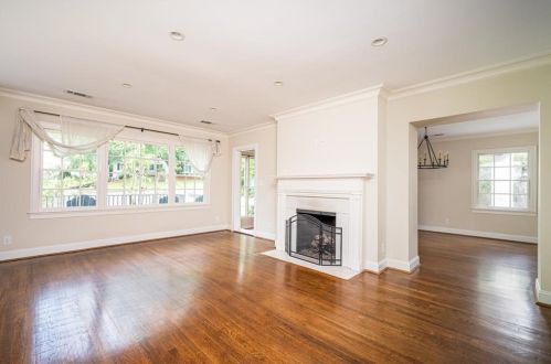 2653 Birchwood Dr, Atlanta GA  30305-3805 exterior