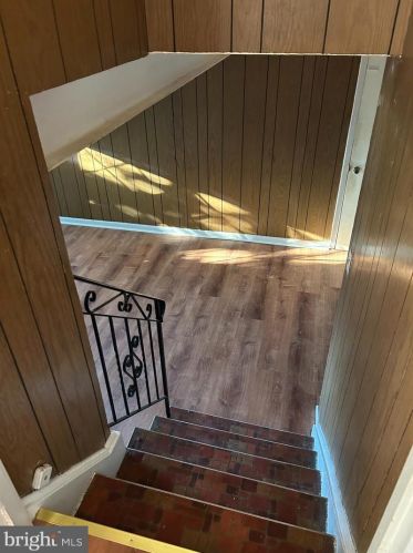 111 Winding Way, Trenton NJ 08620-2625 exterior