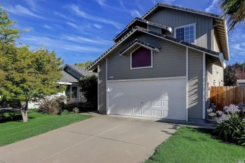 402 Samantha Pl, Vacaville, CA 95687-7847