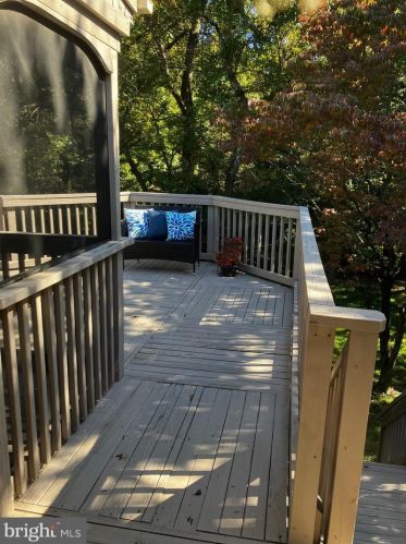 2012 Kings House Rd, Silver Spring MD 20905-4224 exterior