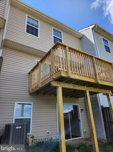 62 Grindstone Dr, Hedgesville, WV 25427-6968