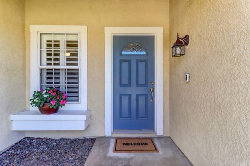 9296 Stephanie St, Riverside, CA 92508-6292