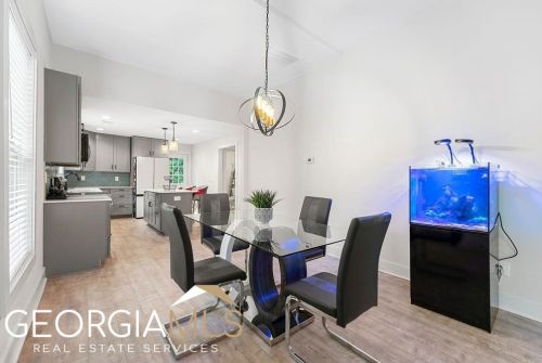 1666 Connally Dr, Atlanta GA  30344-1166 exterior