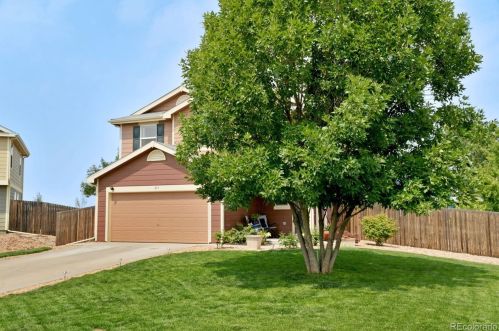 883 Willow Dr, Denver CO  80603-7762 exterior
