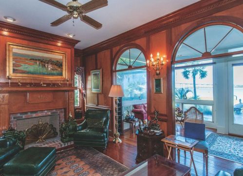92 On The Harbor Dr, Mount Pleasant, SC 29464-2844