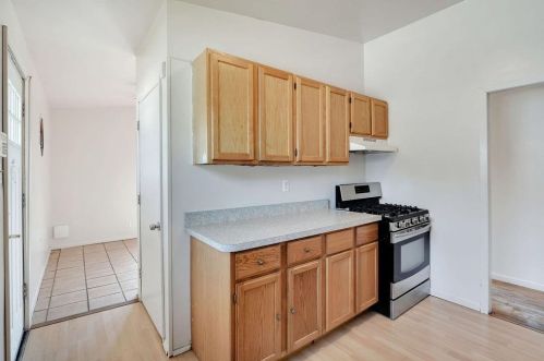212 Delaware St, Hobart IN  46342-4111 exterior