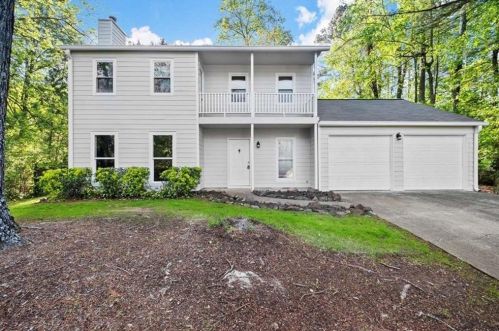 501 River Pl, Holly Springs, GA 30188-2937