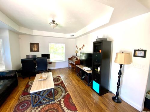 1011 8175, Sandy UT 84093-6617 exterior