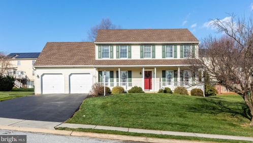 155 Frank Dr, York, PA 17402-7847