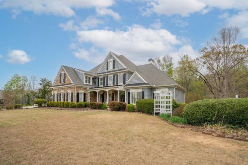 3314 Harbour Point Pkwy, Gainesville, GA 30506-1058