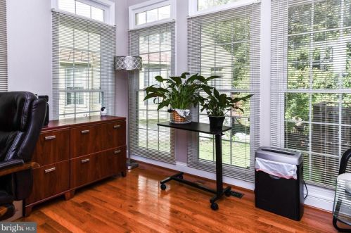 1909 Westchester Dr, Silver Spring MD 20902-3563 exterior