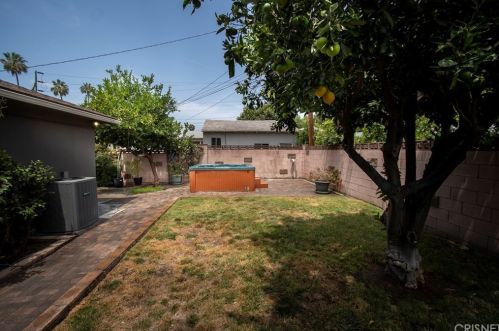 1205 Western Ave, Glendale CA  91201-1426 exterior
