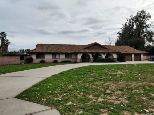 7750 Broadacre Pl, Riverside, CA 92504-5401