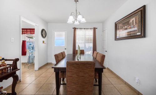 4213 Calle San Antonio, Palm Springs, CA 92264-1402