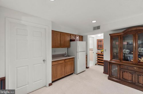 10 Atwood Ct, Silver Spring MD 20906-2089 exterior