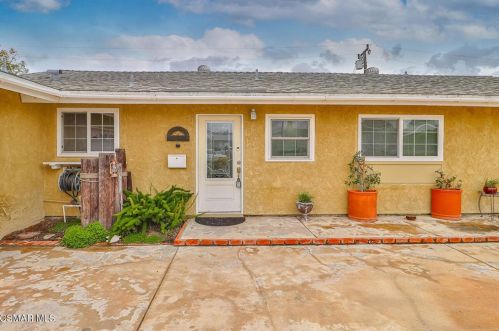 1648 Spence St, Simi Valley, CA 93065-2131