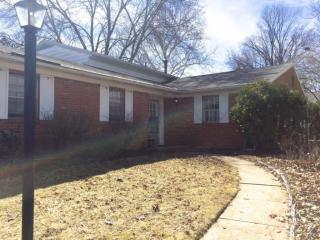 945 Greenridge Rd, Columbus, OH 43235-3417